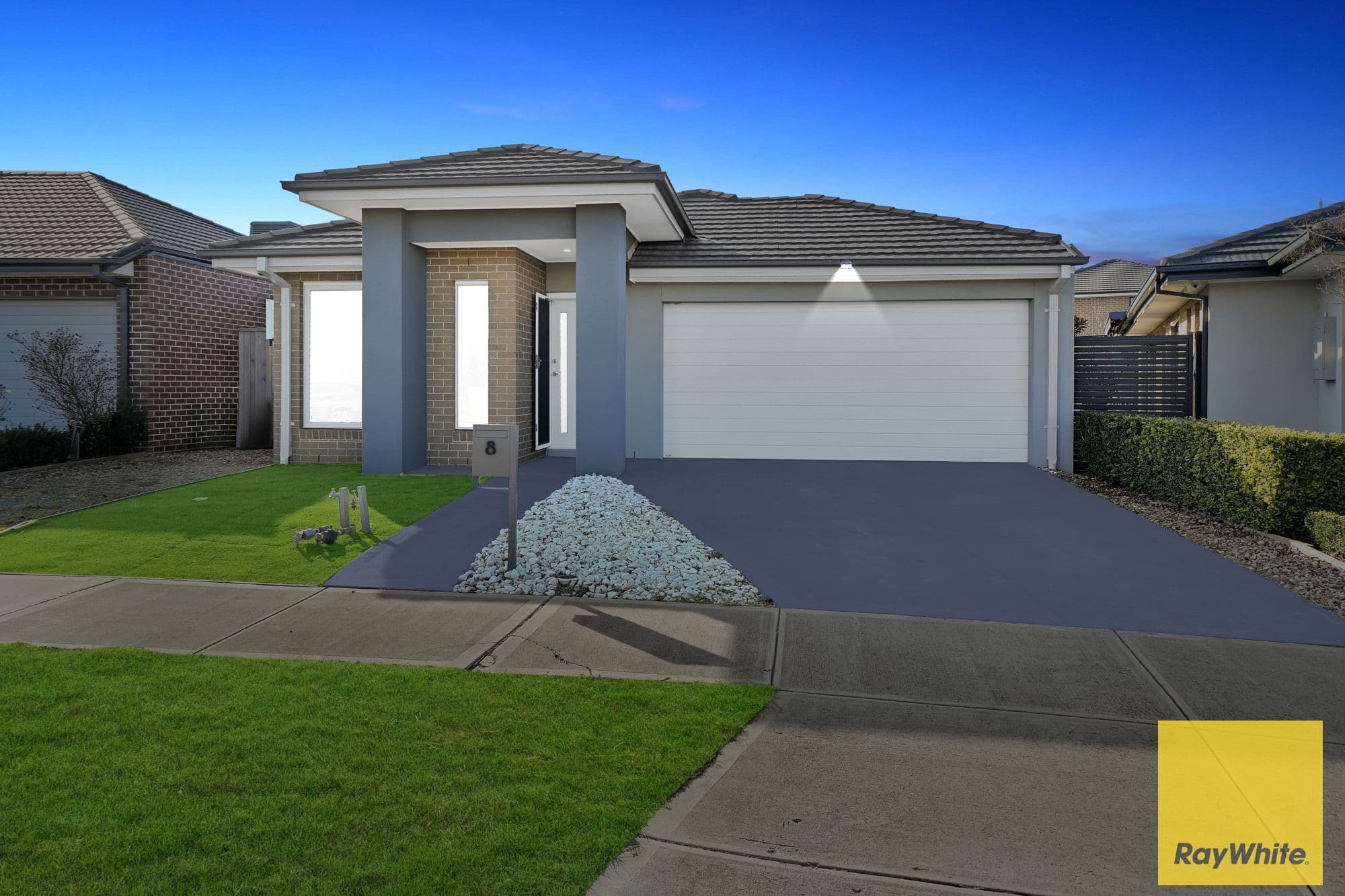 8 Fergus Street, THORNHILL PARK VIC 3335, Thornhill Park - Thumbnail 2