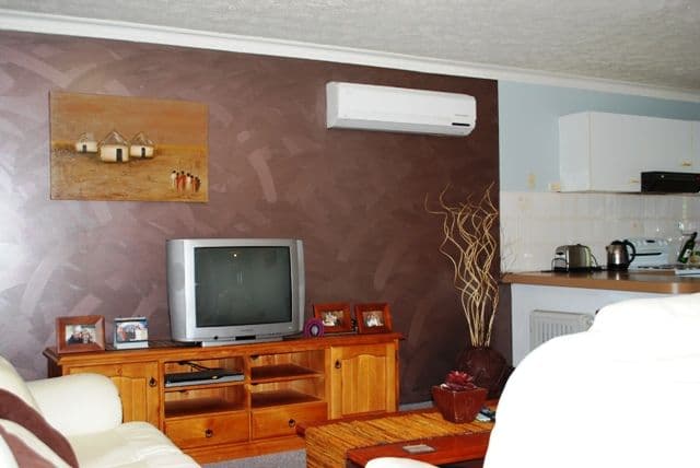WEST BURLEIGH QLD 4219, West Burleigh - Thumbnail 2