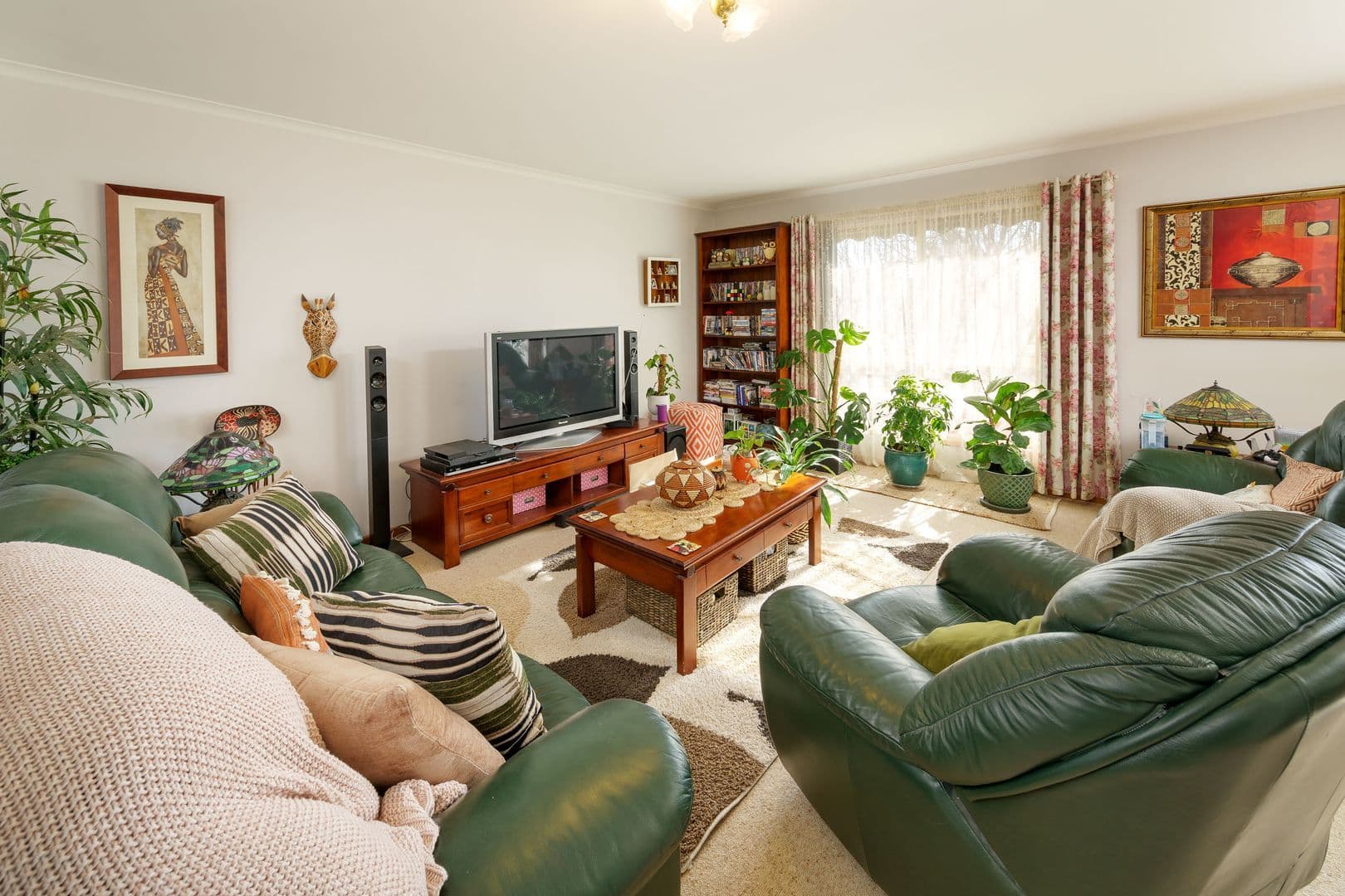31 Edinburgh Circuit, West Wodonga VIC 3690, West Wodonga - Thumbnail 2