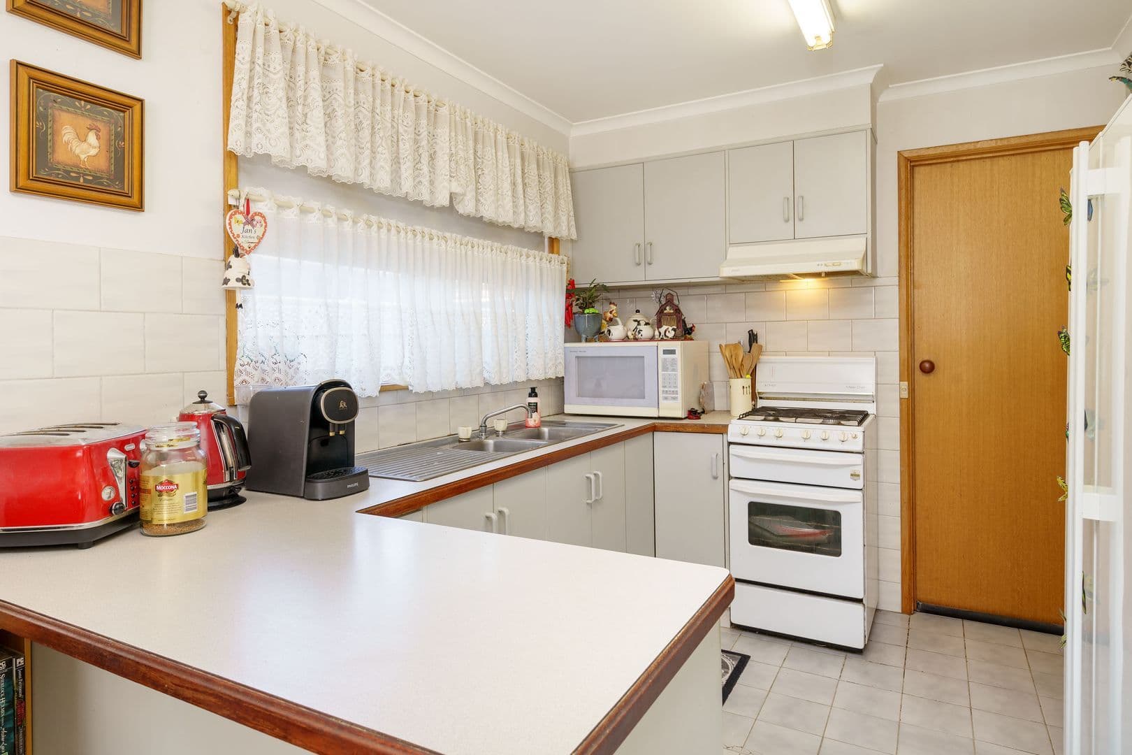 31 Edinburgh Circuit, West Wodonga VIC 3690, West Wodonga - Thumbnail 4
