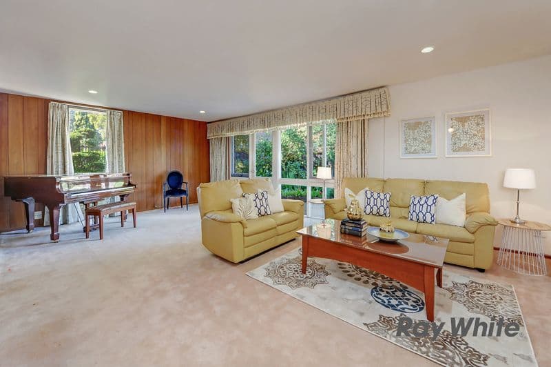 24 Regency Court, Oatlands - Thumbnail 2