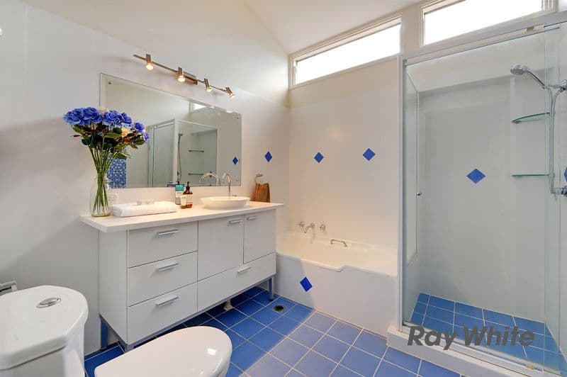 24 Regency Court, Oatlands - Thumbnail 3