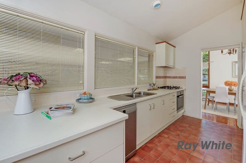 24 Regency Court, Oatlands - Thumbnail 5