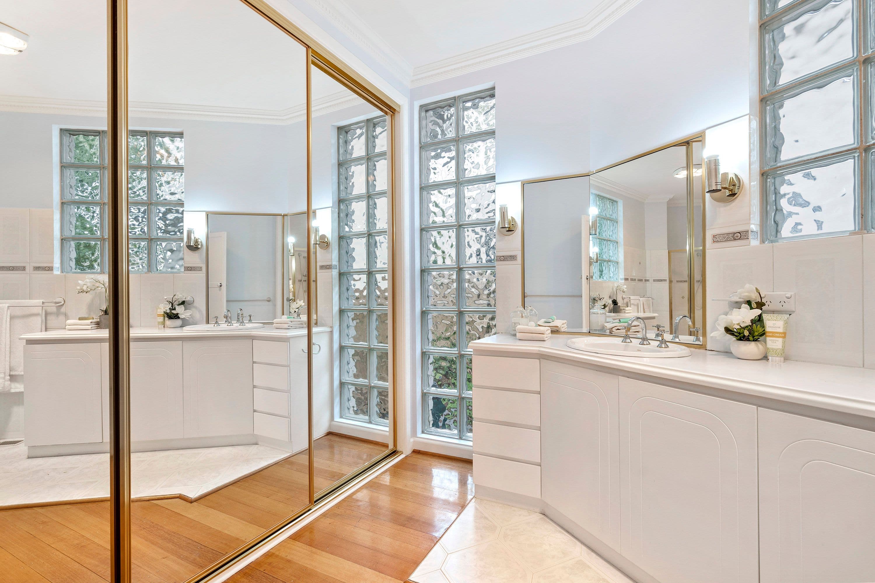 2 Ellsa Street, Balwyn North VIC 3104, Balwyn North - Thumbnail 4