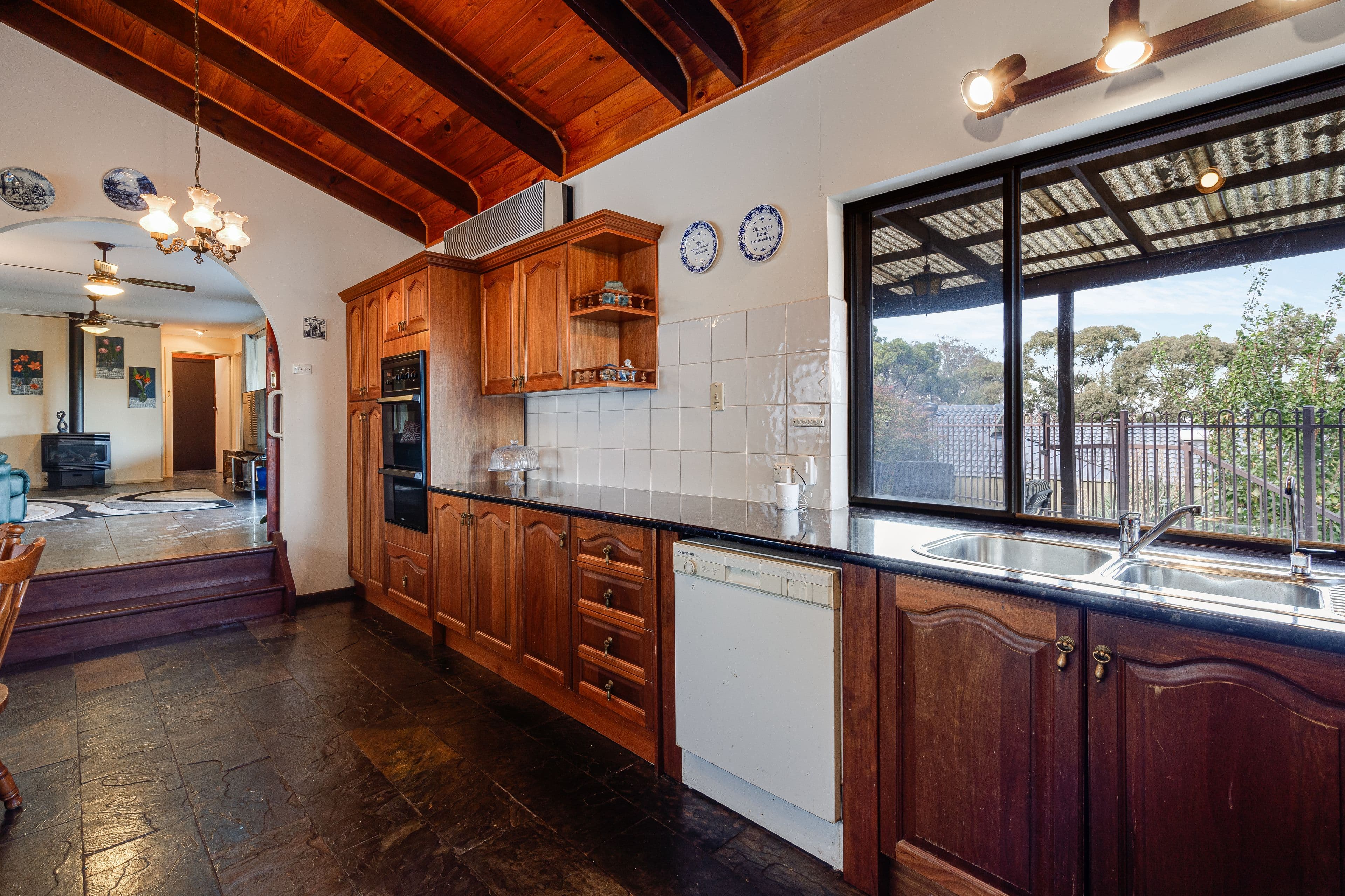 2 Irvine Court, Wynn Vale SA 5127, Wynn Vale - Thumbnail 4
