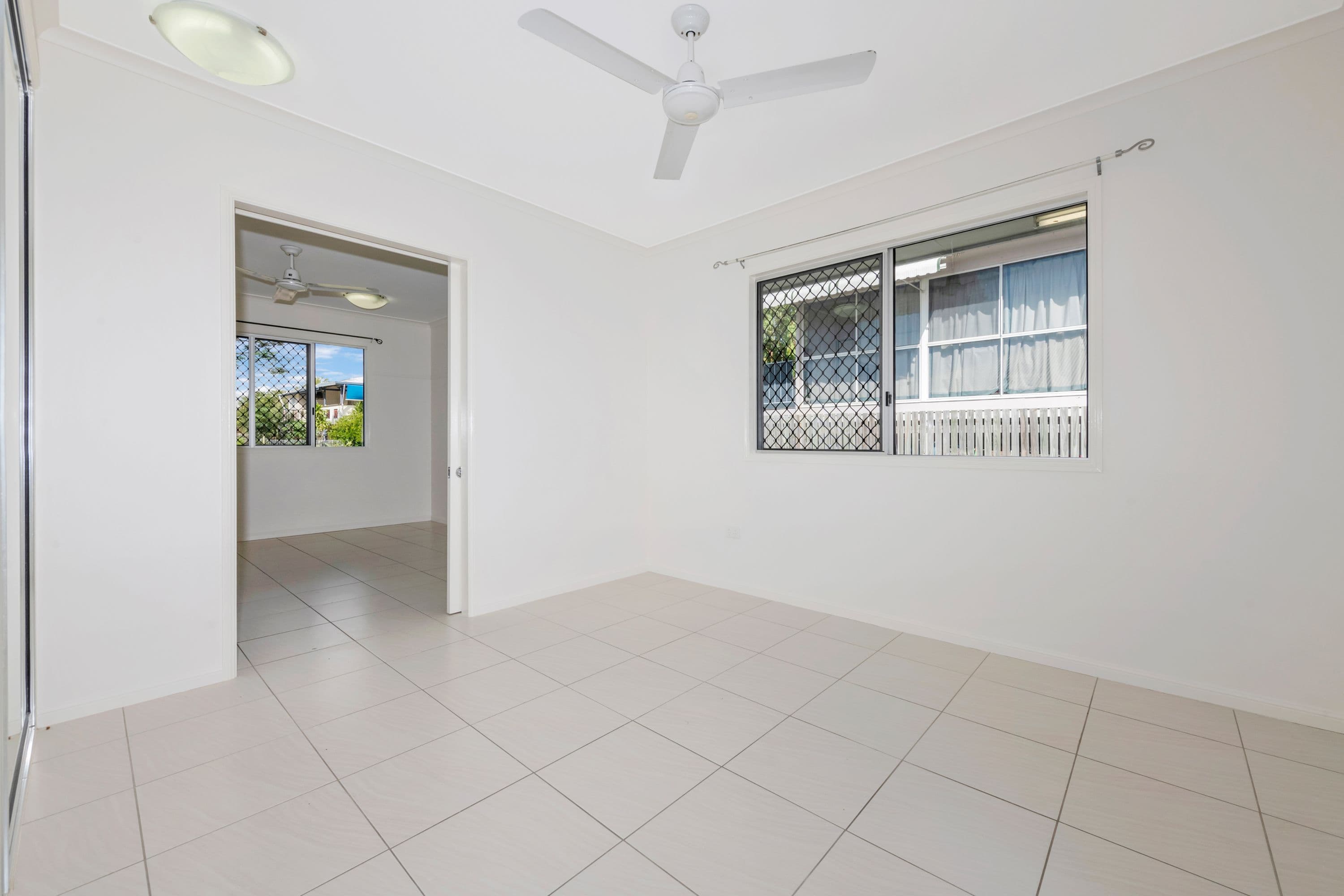 11 Mcdougall Street, Currajong QLD 4812, Currajong - Thumbnail 5
