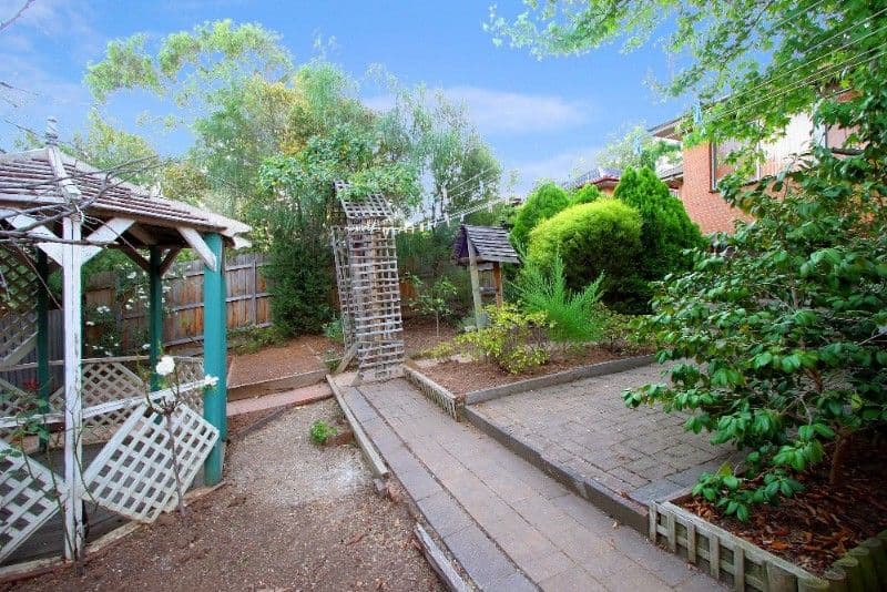 174 Cameron Parade, WATSONIA VIC 3087, Watsonia - Thumbnail 5