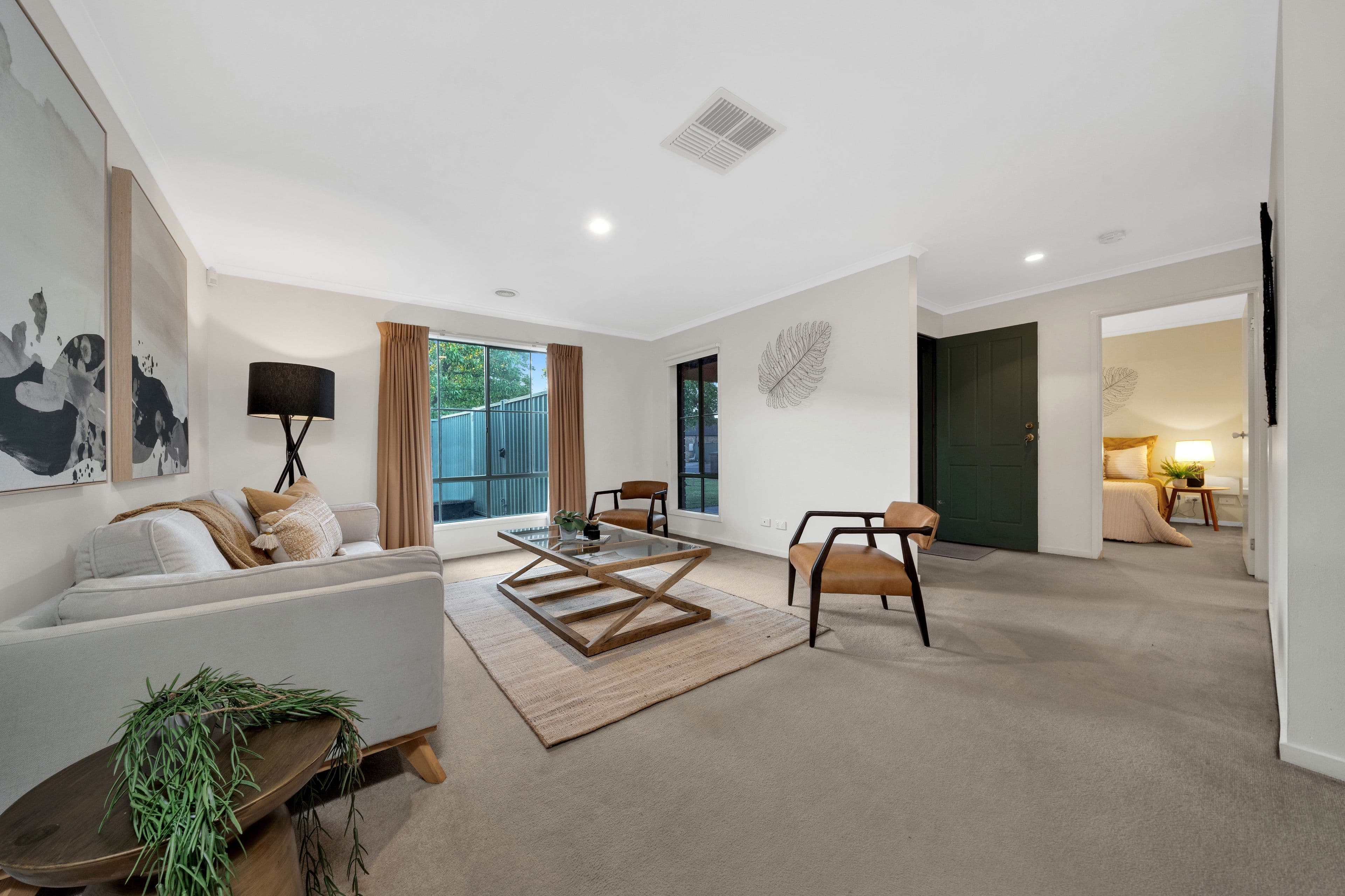 17 Oak Post Place, Cranbourne East VIC 3977, Cranbourne East - Thumbnail 4