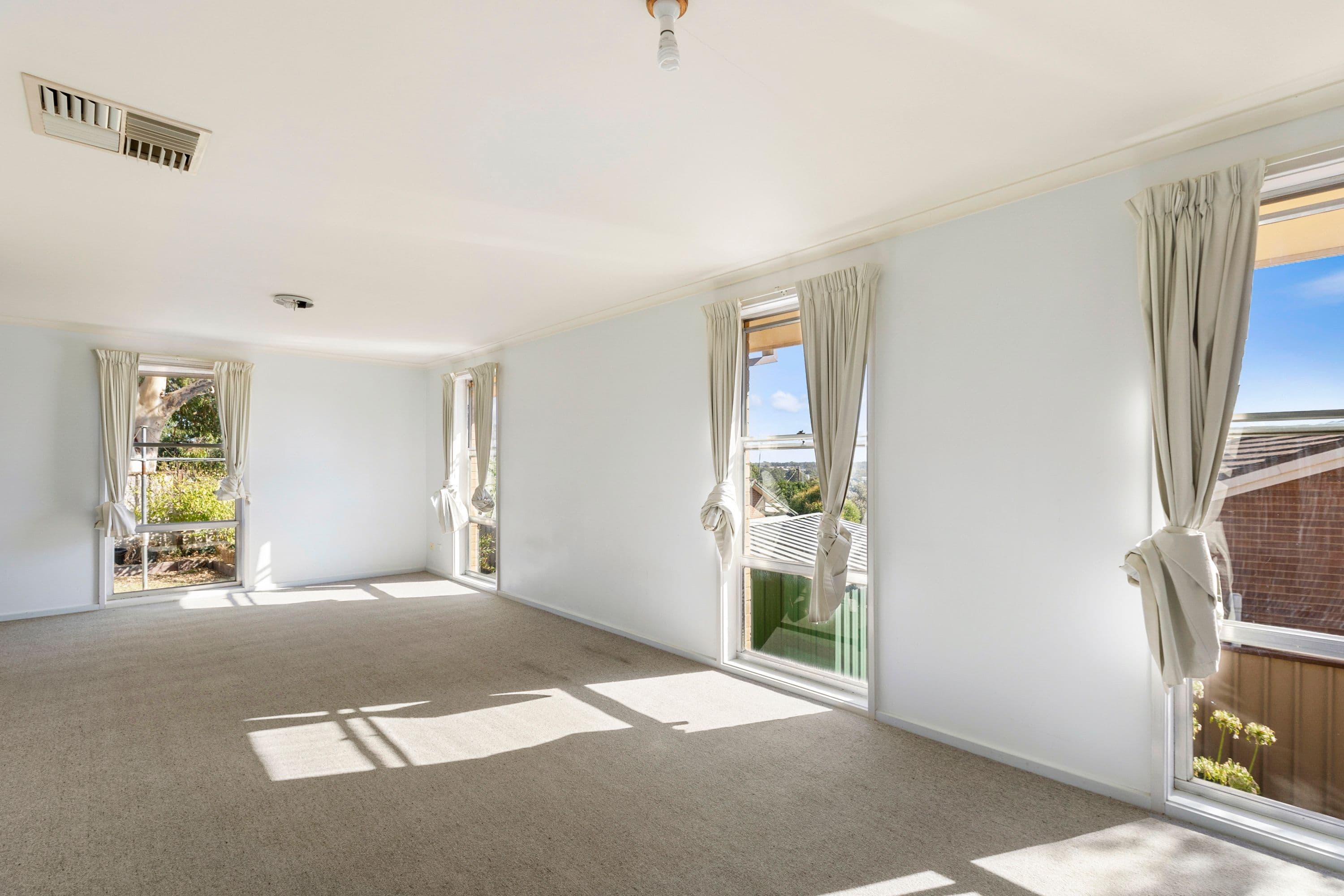 8 Skermer Avenue, Seymour VIC 3660, Seymour - Thumbnail 6