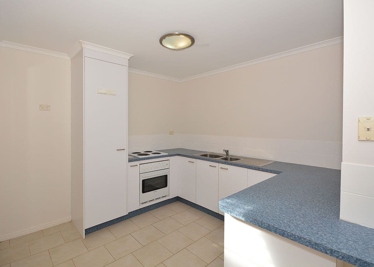 111 Bideford Street, Torquay QLD 4655, Torquay - Thumbnail 5