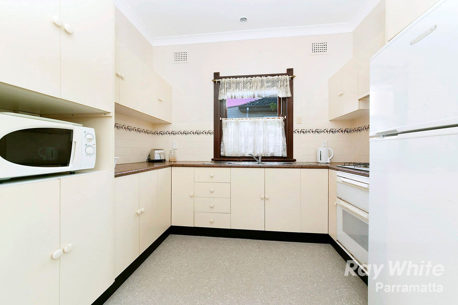 29 Gilbert Street, North Parramatta - Thumbnail 3