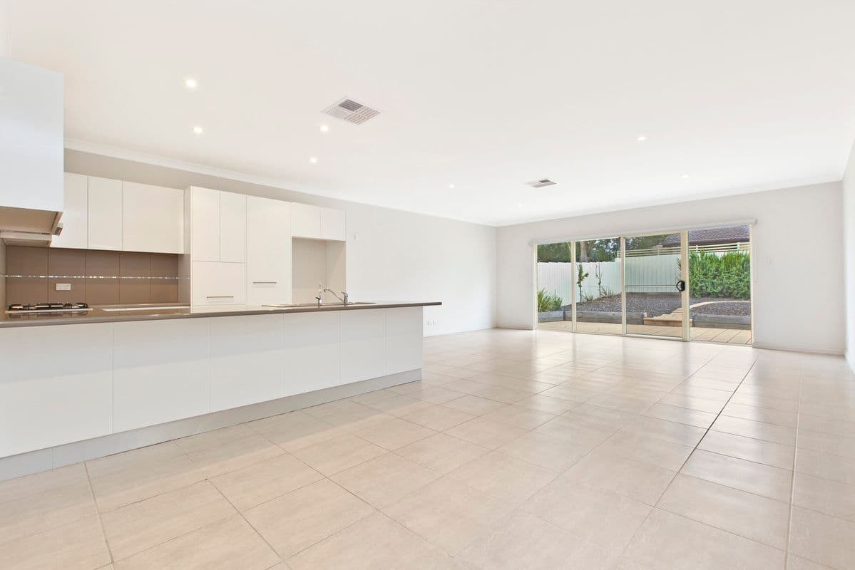 25A Leron Avenue, Enfield SA 5085, Enfield - Thumbnail 2