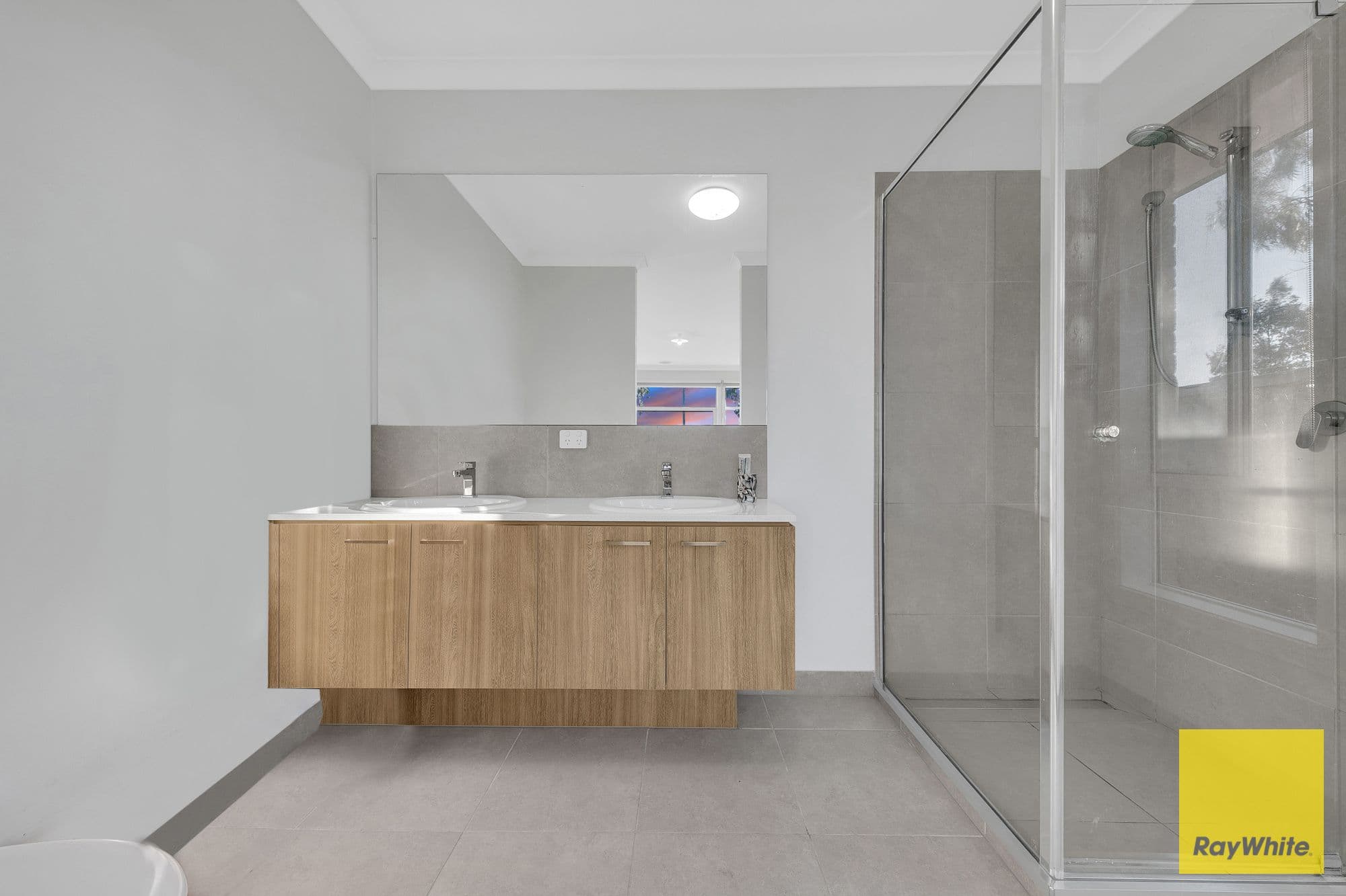 37 Bishopsgate Avenue, Tarneit VIC 3029, Tarneit - Thumbnail 4