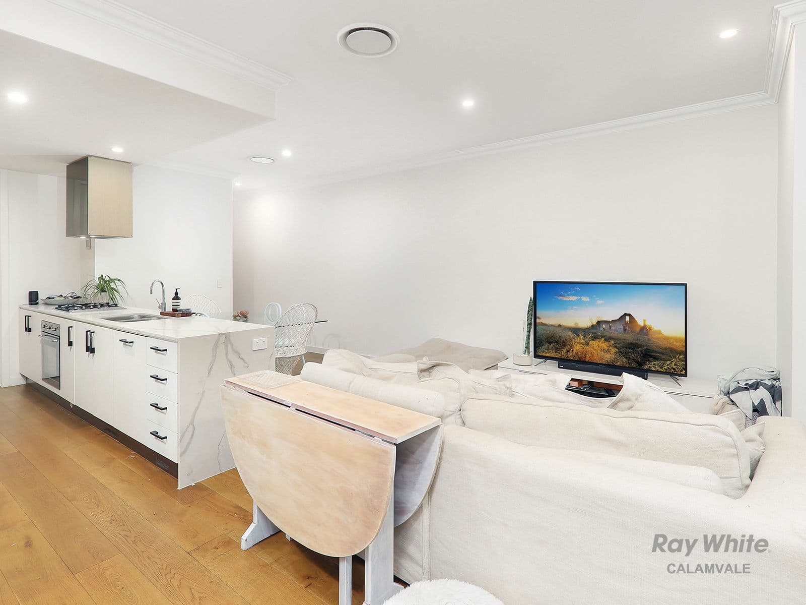 370 Pine Mountain Road "AZURE", Carindale QLD 4152, Carindale - Thumbnail 3