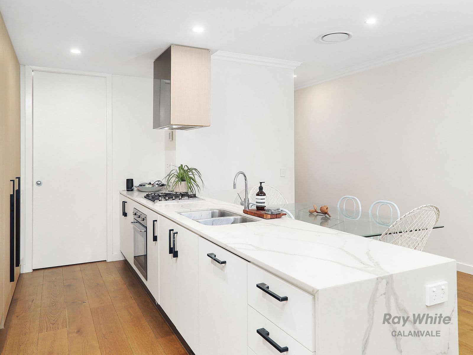 370 Pine Mountain Road "AZURE", Carindale QLD 4152, Carindale - Thumbnail 4