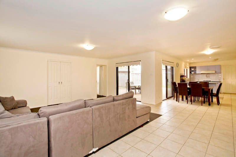 48 Cameron Crescent, LARA VIC 3212, Lara - Thumbnail 6