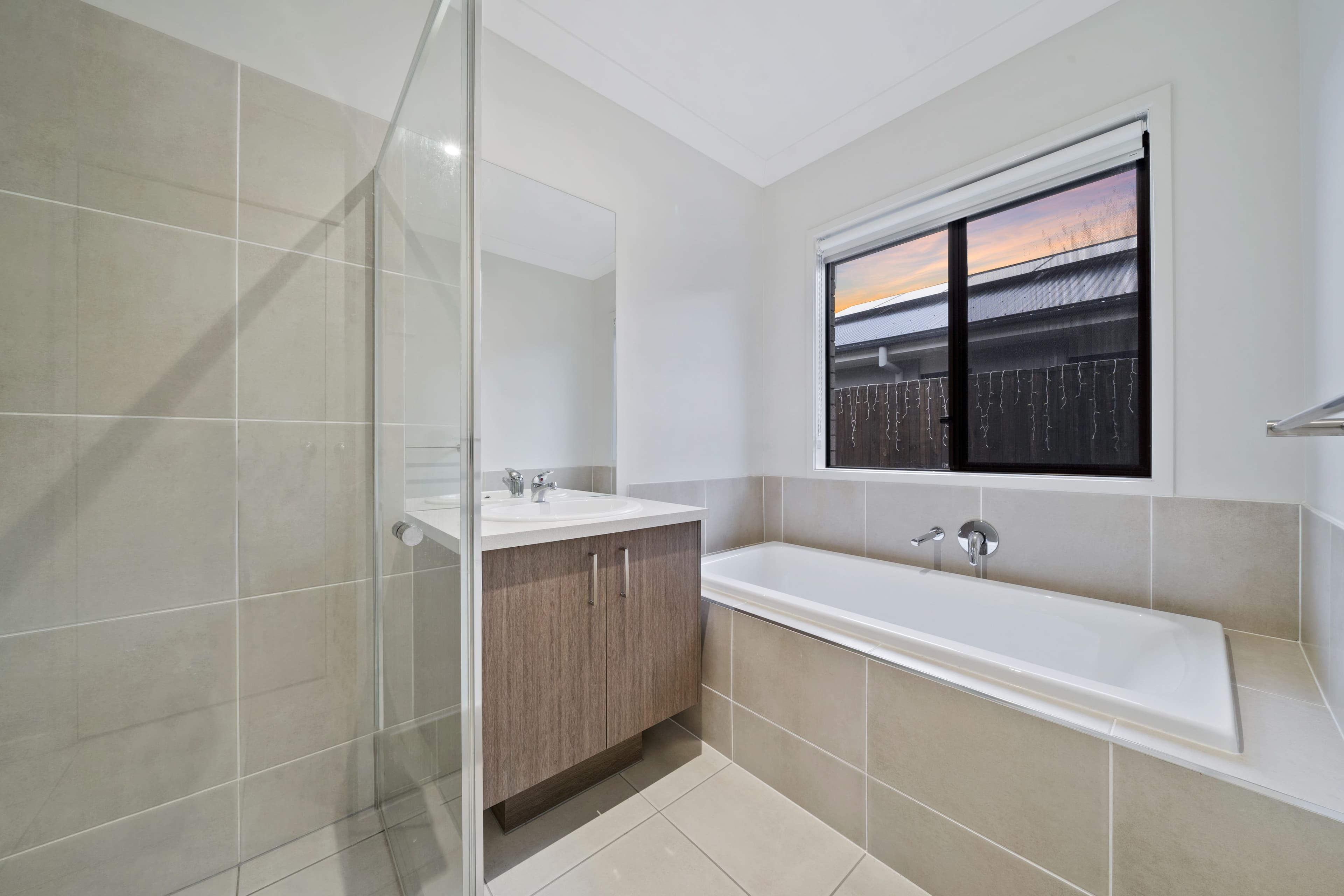 38 Reuben Boulevard, Logan Reserve QLD 4133, Logan Reserve - Thumbnail 6
