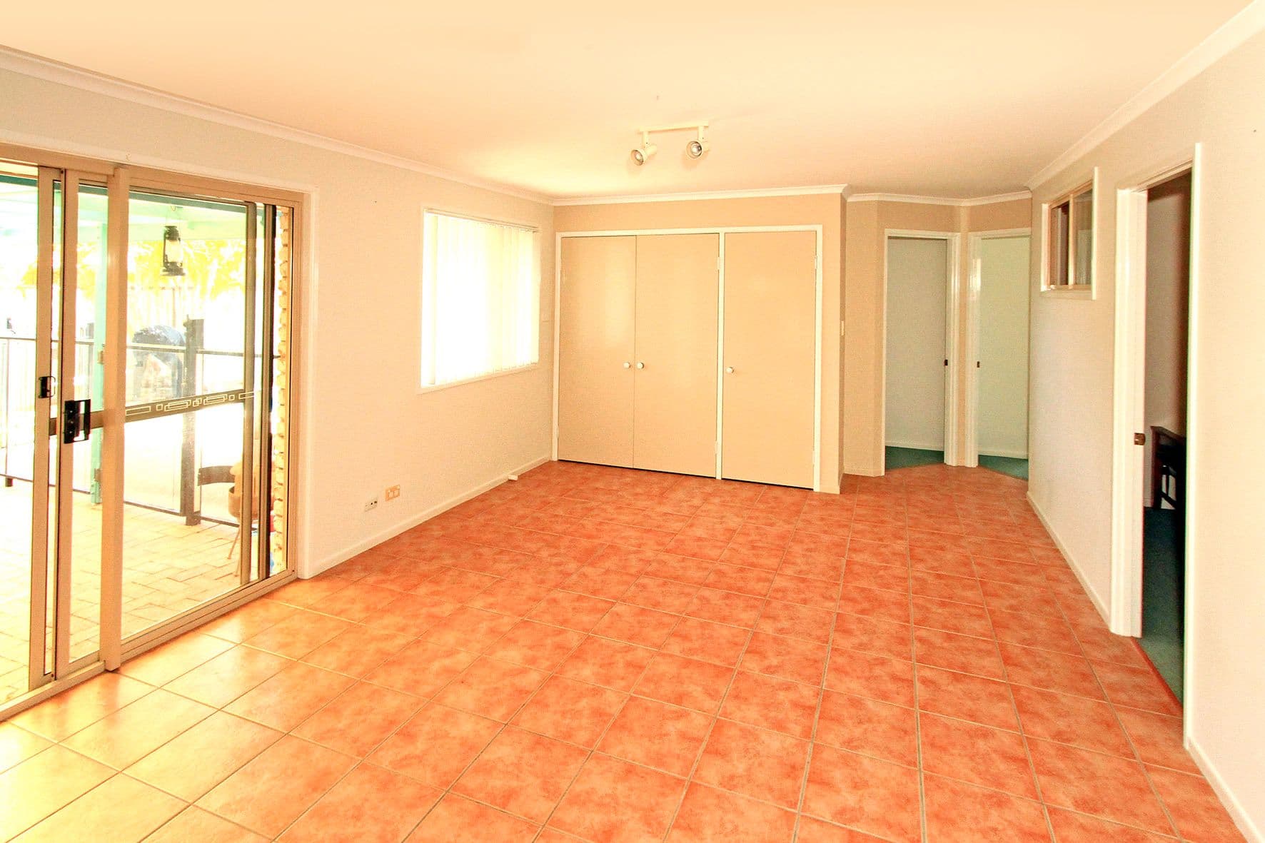 1 Rowe Crescent, TARANGANBA QLD 4703, Taranganba - Thumbnail 7