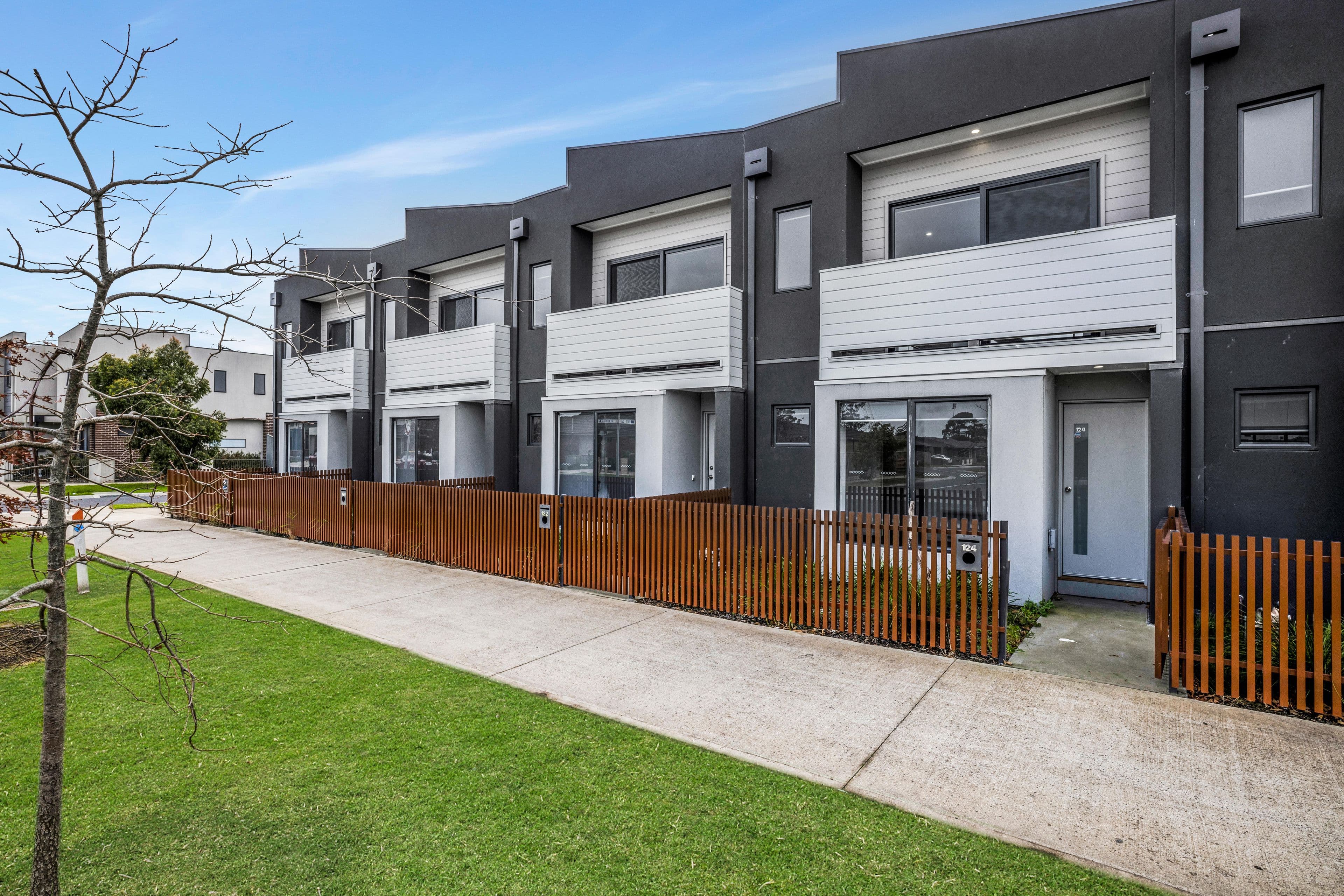 124 Henry Street, Pakenham VIC 3810, Pakenham - Image 1
