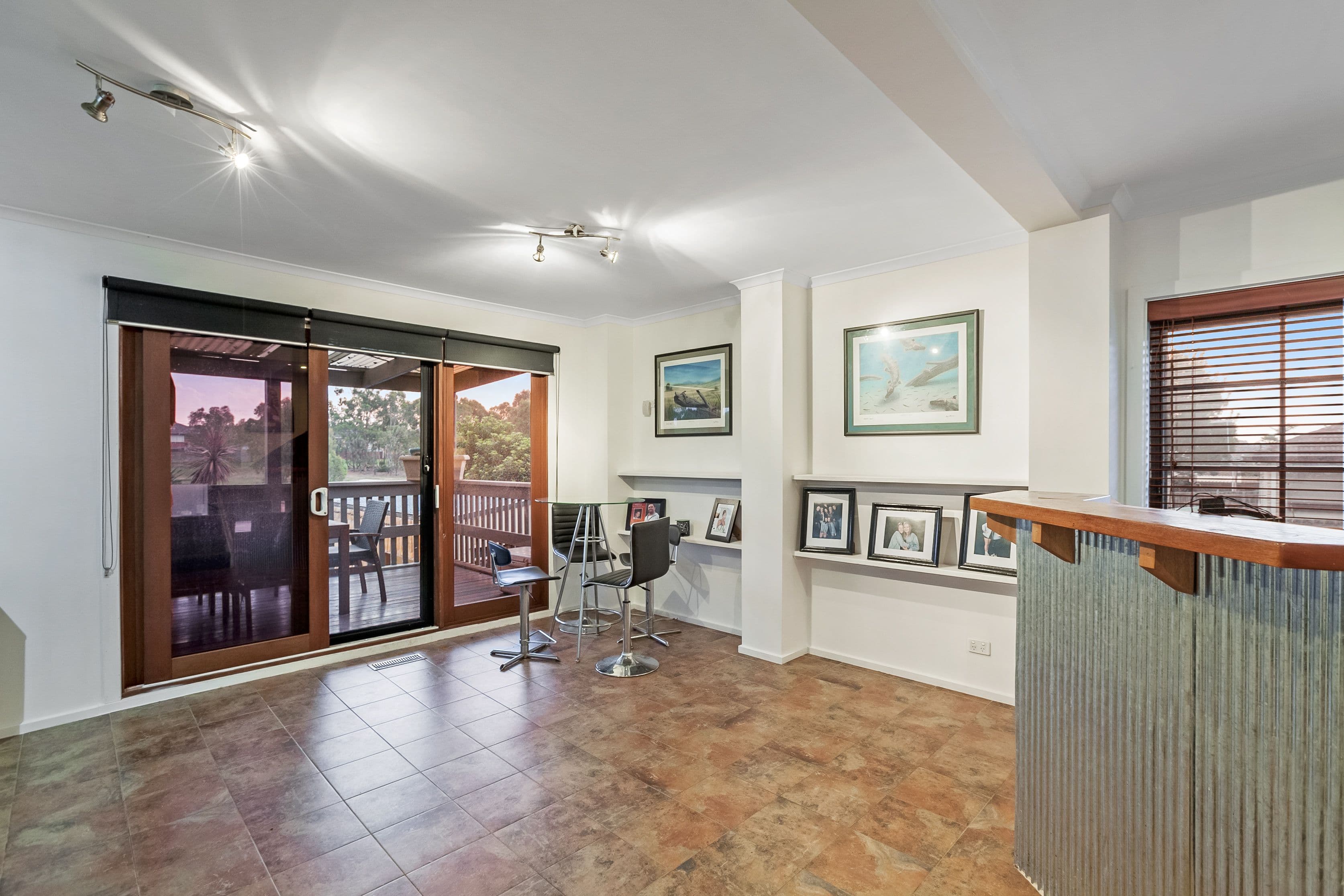 11 Rathcown Road, Reservoir VIC 3073, Reservoir - Thumbnail 7