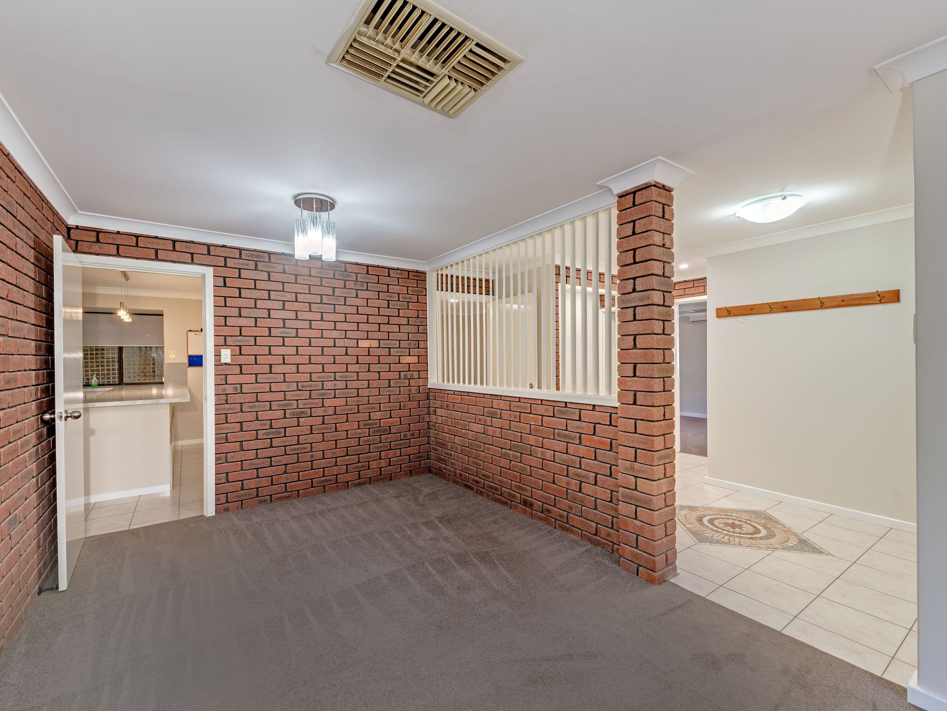 1 Lexcen Crescent, Ocean Reef WA 6027, Ocean Reef - Thumbnail 8