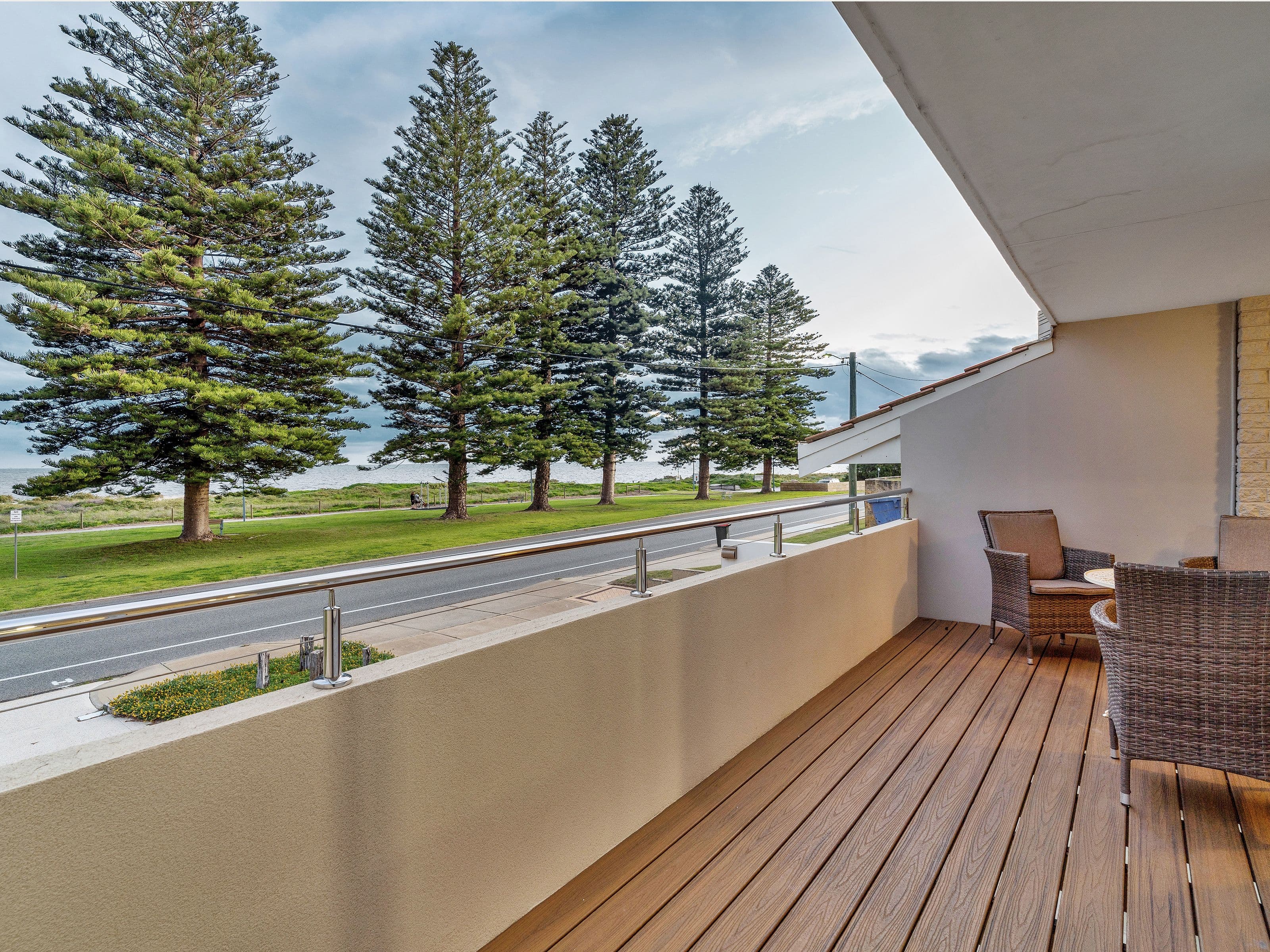204b Arcadia Drive, Shoalwater WA 6169, Shoalwater - Thumbnail 3