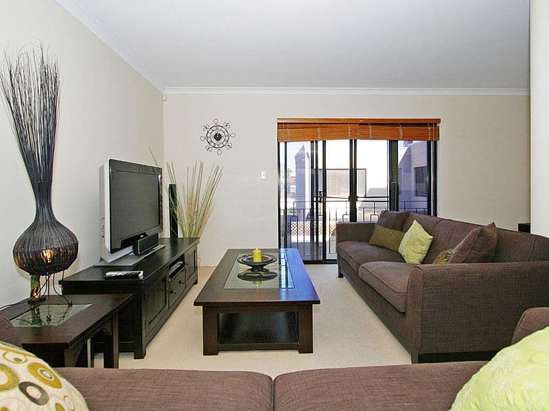 12b Andrew Street, SCARBOROUGH WA 6019, Scarborough - Thumbnail 4