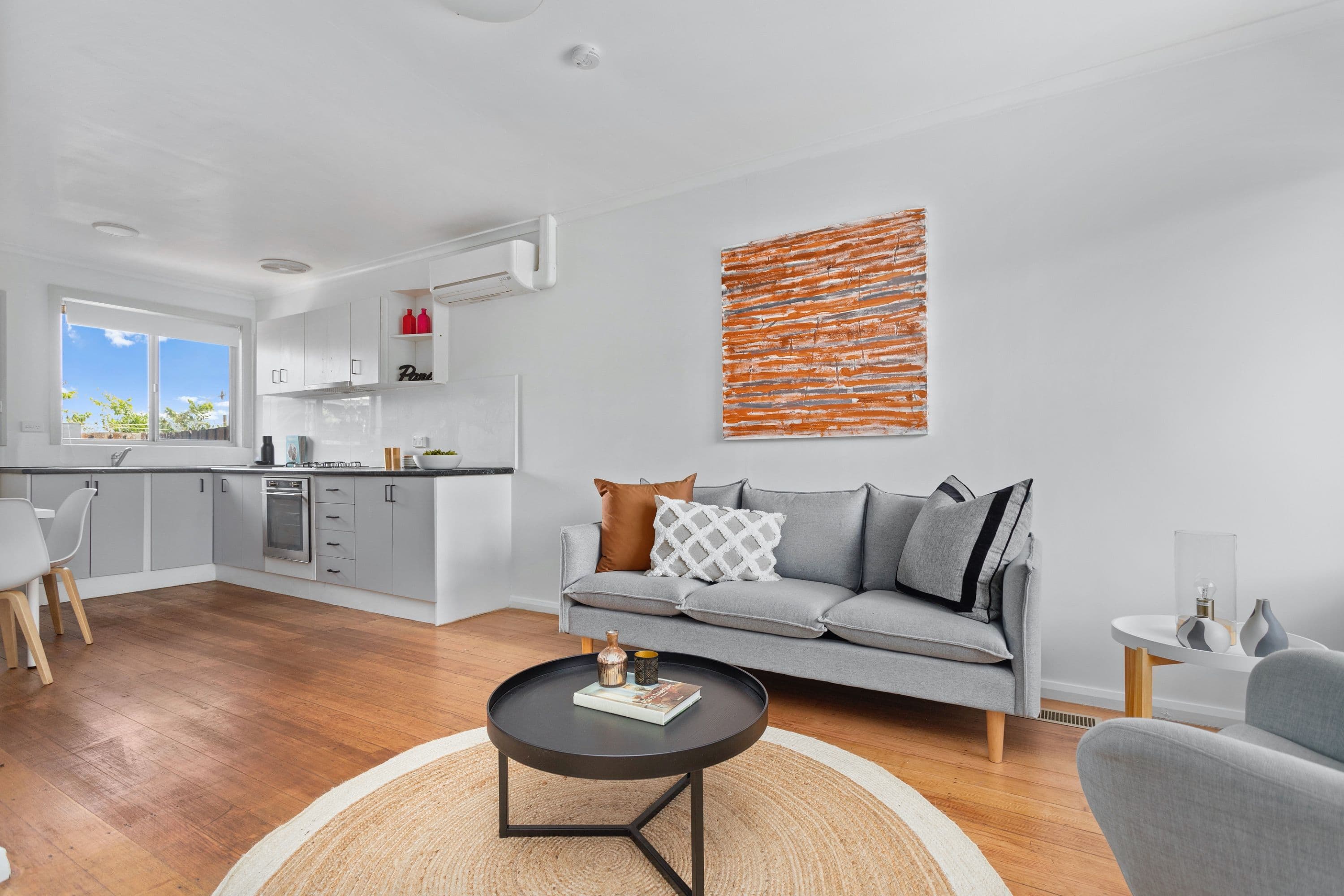 38 Spring Street, Thomastown VIC 3074, Thomastown - Thumbnail 2
