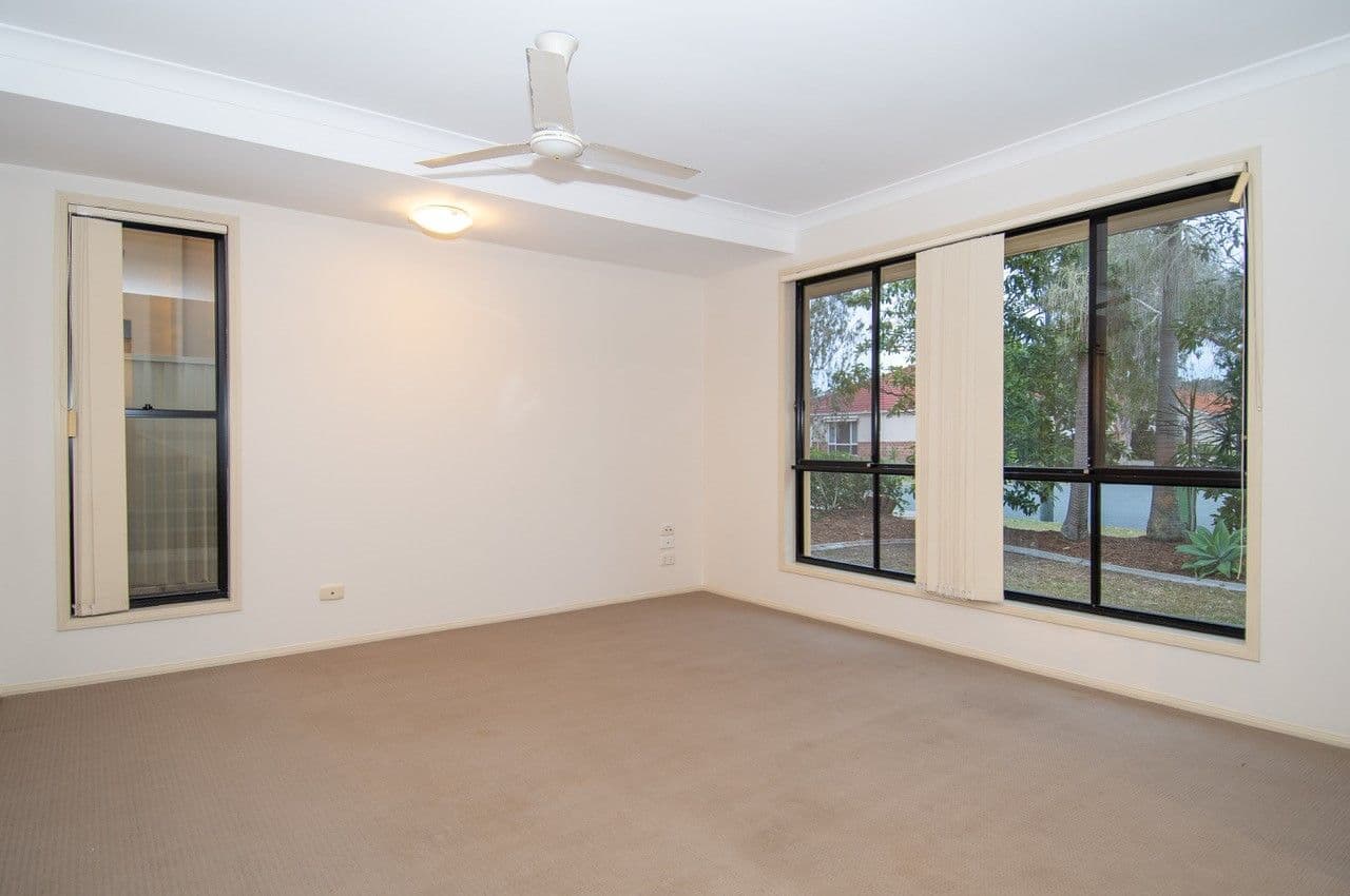 40 Christina Ryan Way, Arundel QLD 4214, Arundel - Thumbnail 3
