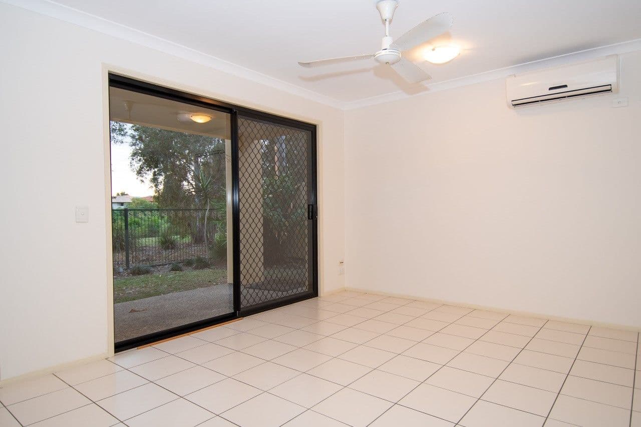 40 Christina Ryan Way, Arundel QLD 4214, Arundel - Thumbnail 4