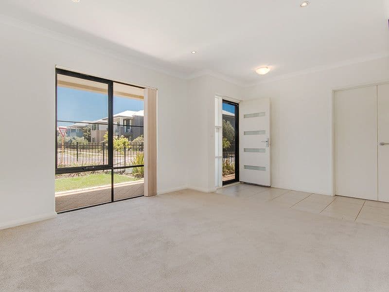 17 Maverick Promenade, Shoalwater WA 6169, Shoalwater - Thumbnail 6