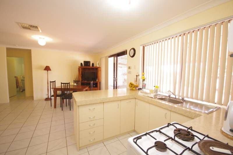 31 McFarlane Circle, MIRRABOOKA WA 6061, Mirrabooka - Thumbnail 8