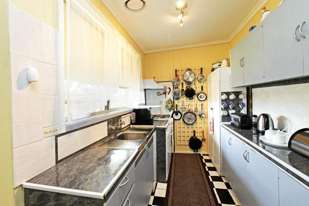 61 Plantation Road, CORIO VIC 3214, Corio - Thumbnail 3