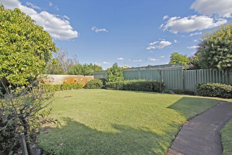 4 Dartford Street, BULL CREEK WA 6149, Bull Creek - Thumbnail 4