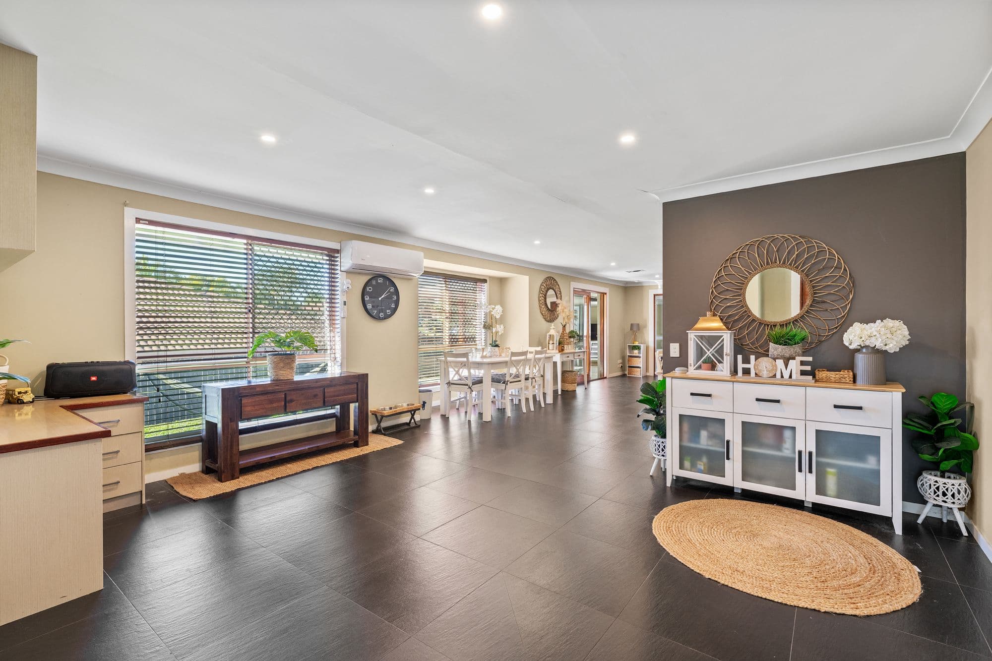 84 Inverness Way, Parkwood QLD 4214, Parkwood - Thumbnail 2