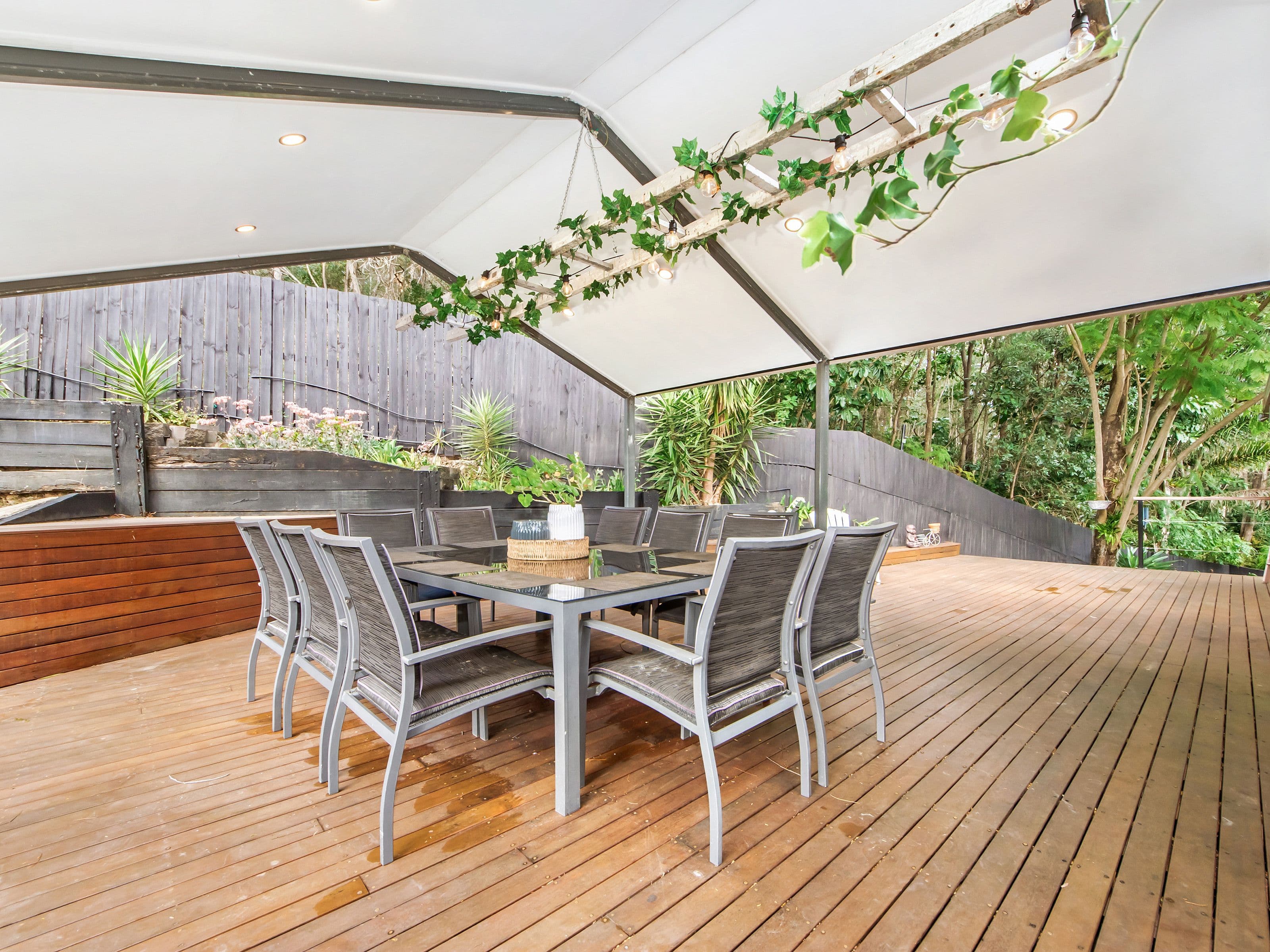 5 Medellin Place, Nerang QLD 4211, Nerang - Thumbnail 2