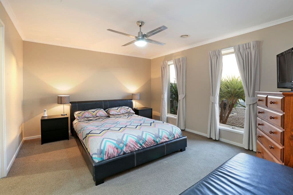 10 Achillea Close, Corio VIC 3214, Corio - Thumbnail 8
