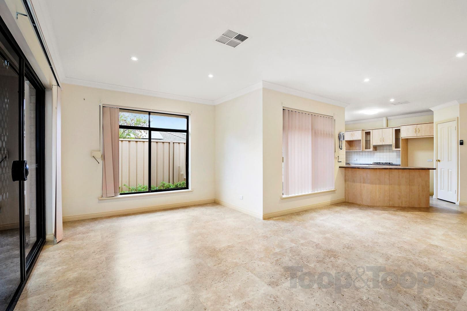1 Hester Avenue, Mitchell Park SA 5043, Mitchell Park - Thumbnail 4