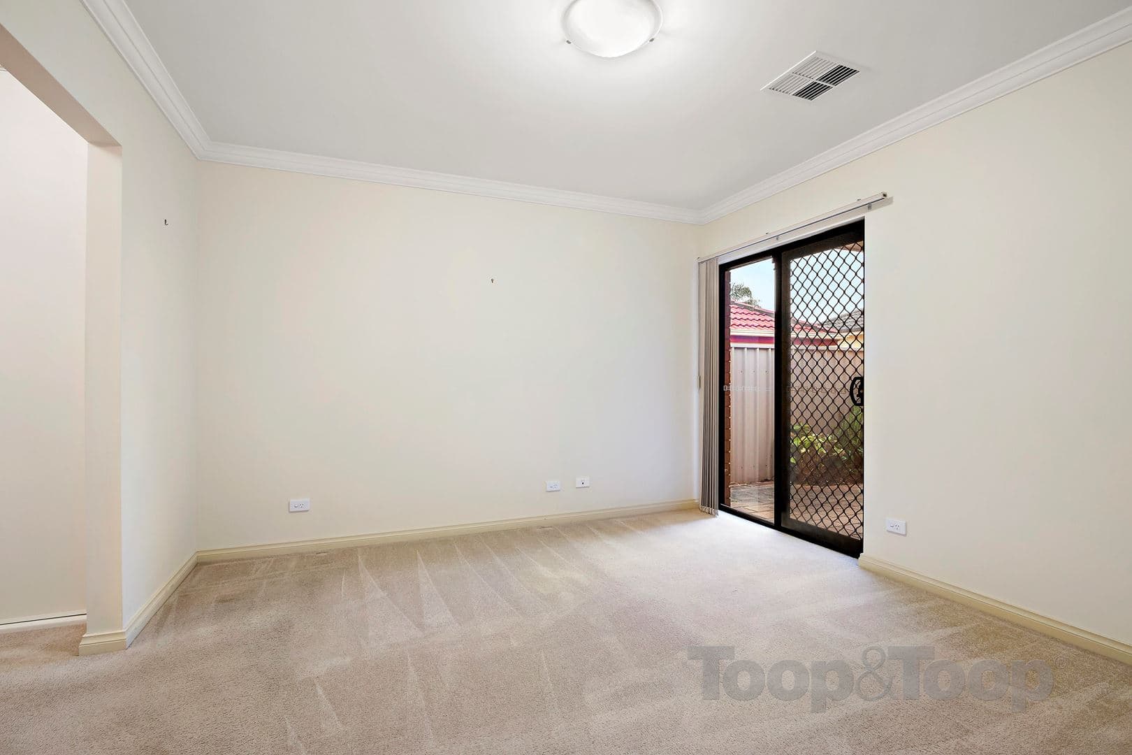 1 Hester Avenue, Mitchell Park SA 5043, Mitchell Park - Thumbnail 7