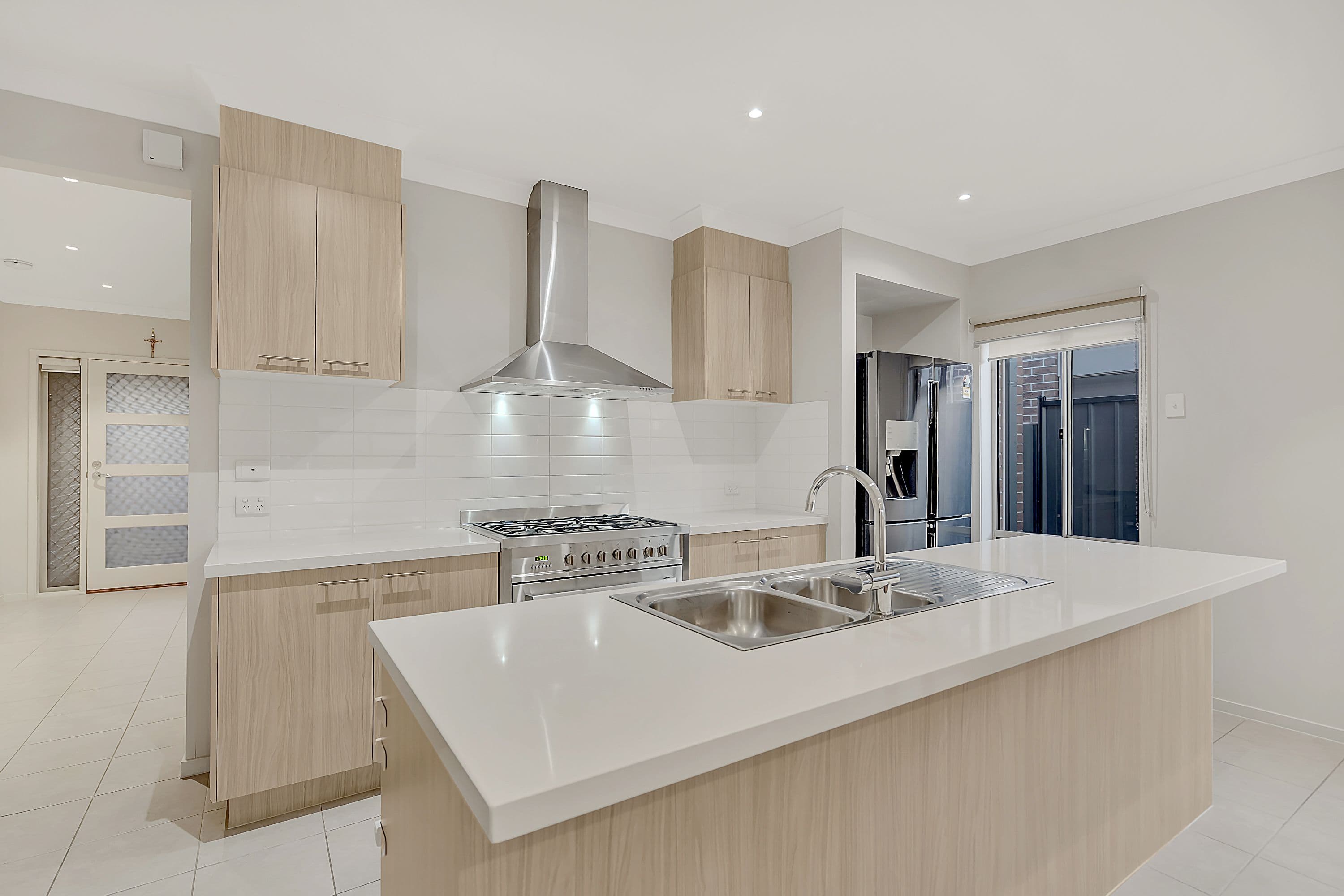 8 Calm Avenue, Craigieburn VIC 3064, Craigieburn - Thumbnail 6