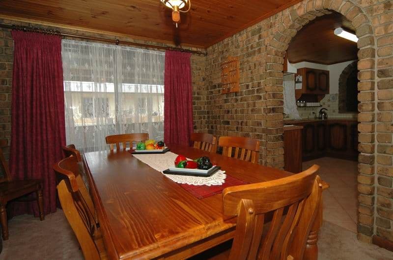 4 Alcazar Avenue, GULFVIEW HEIGHTS SA 5096, Gulfview Heights - Thumbnail 5