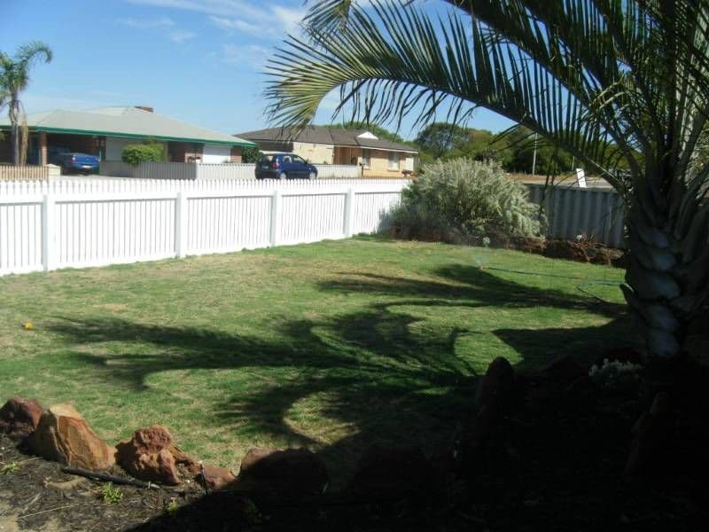5 Simon Drive, KARLOO WA 6530, Karloo - Thumbnail 3