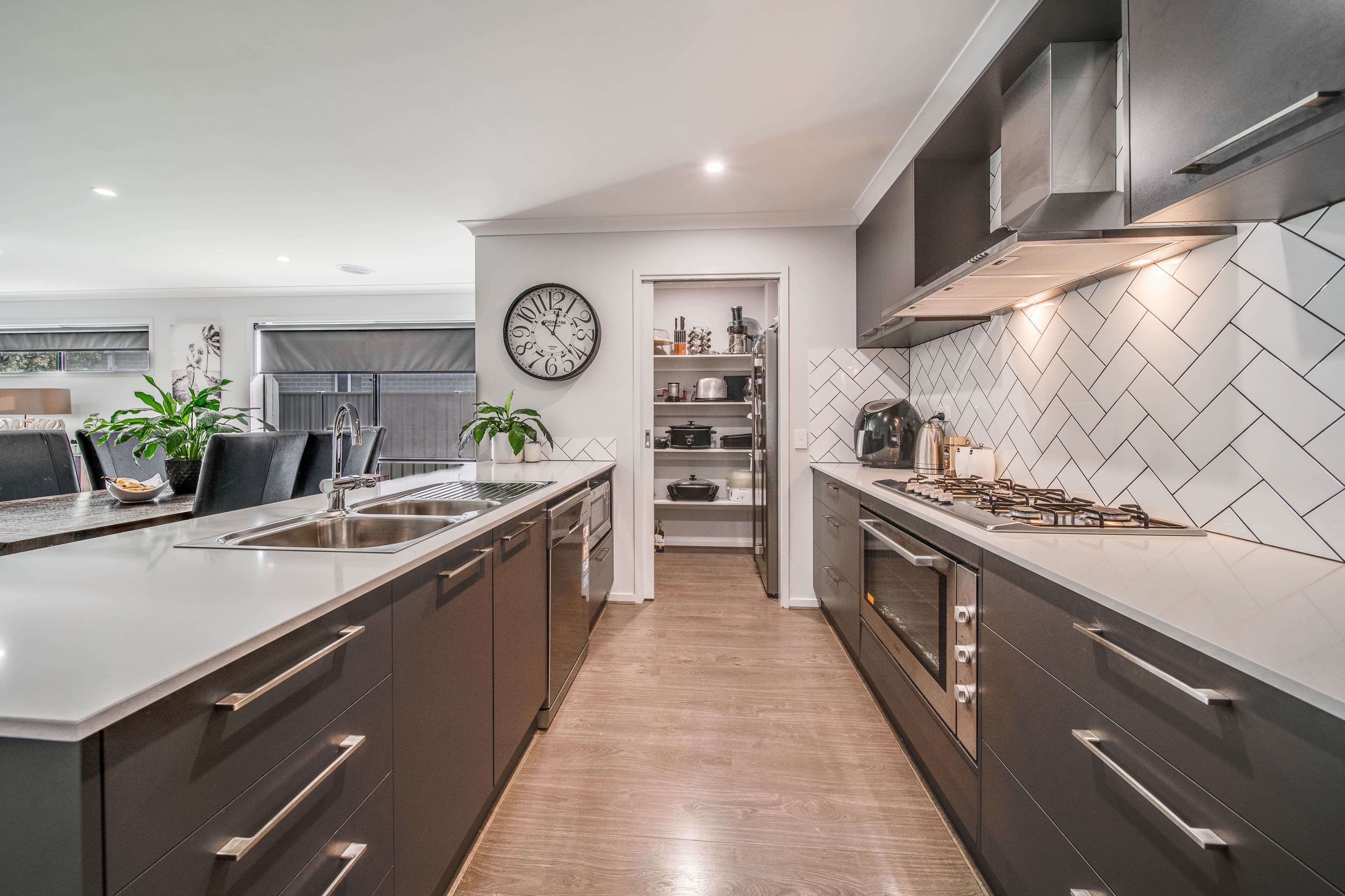15 Tussock Drive, White Hills VIC 3550, White Hills - Thumbnail 2