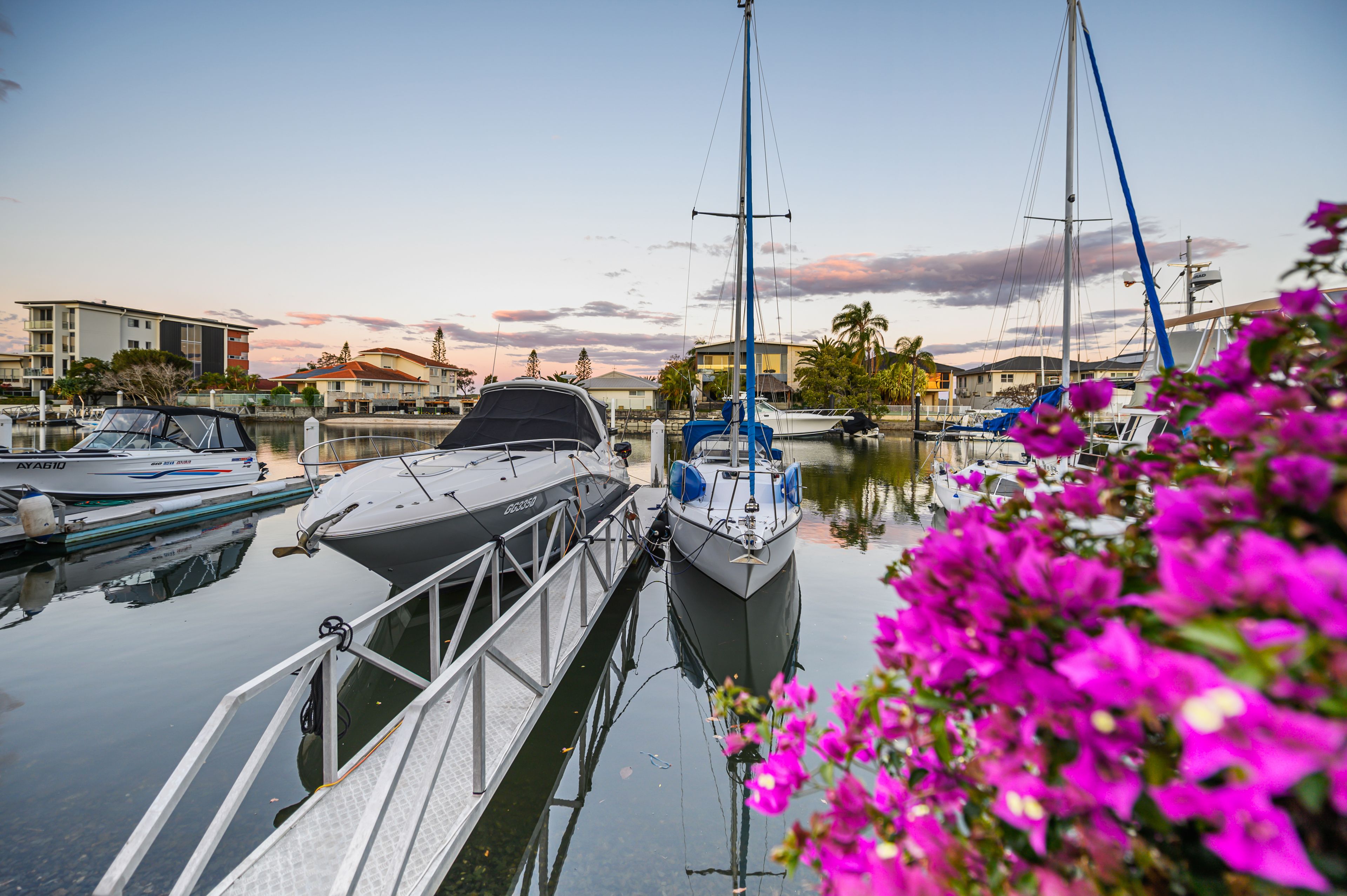 17-19 Canal Avenue, Runaway Bay QLD 4216, Runaway Bay - Thumbnail 2