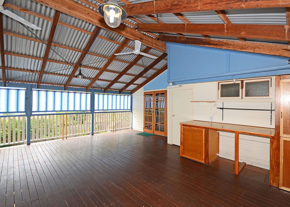 72 Spence Street, POINT VERNON QLD 4655, Point Vernon - Thumbnail 3