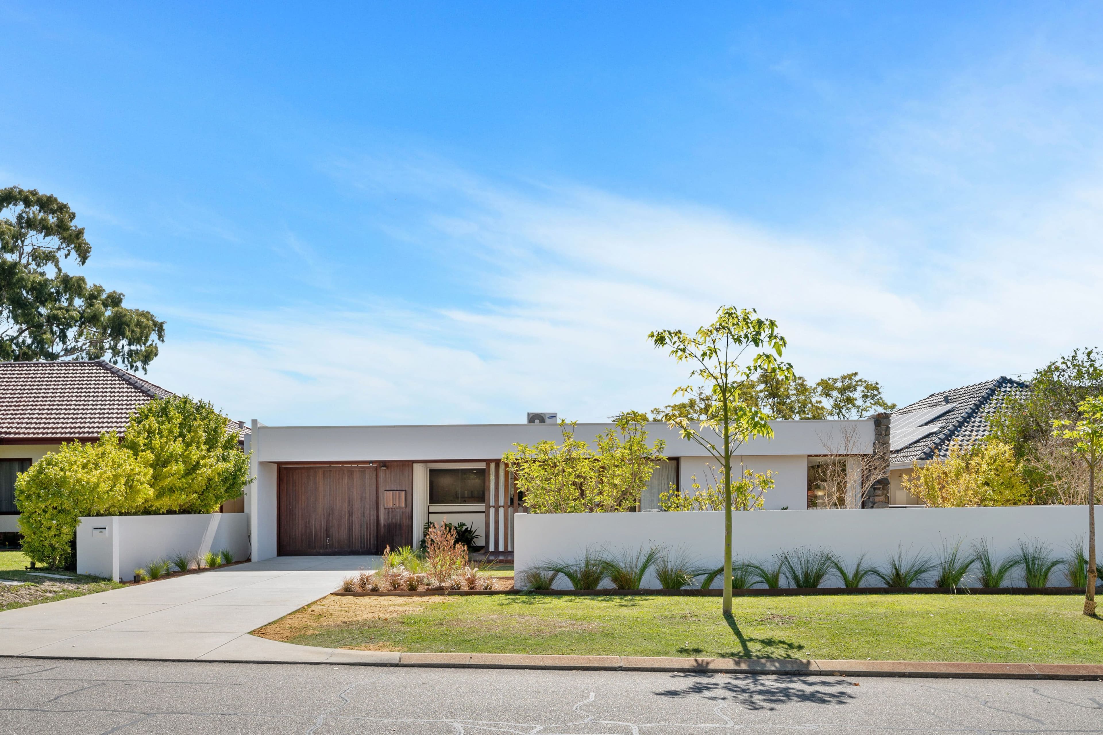 30 Meenaar Crescent, Coolbinia WA 6050, Coolbinia - Thumbnail 2