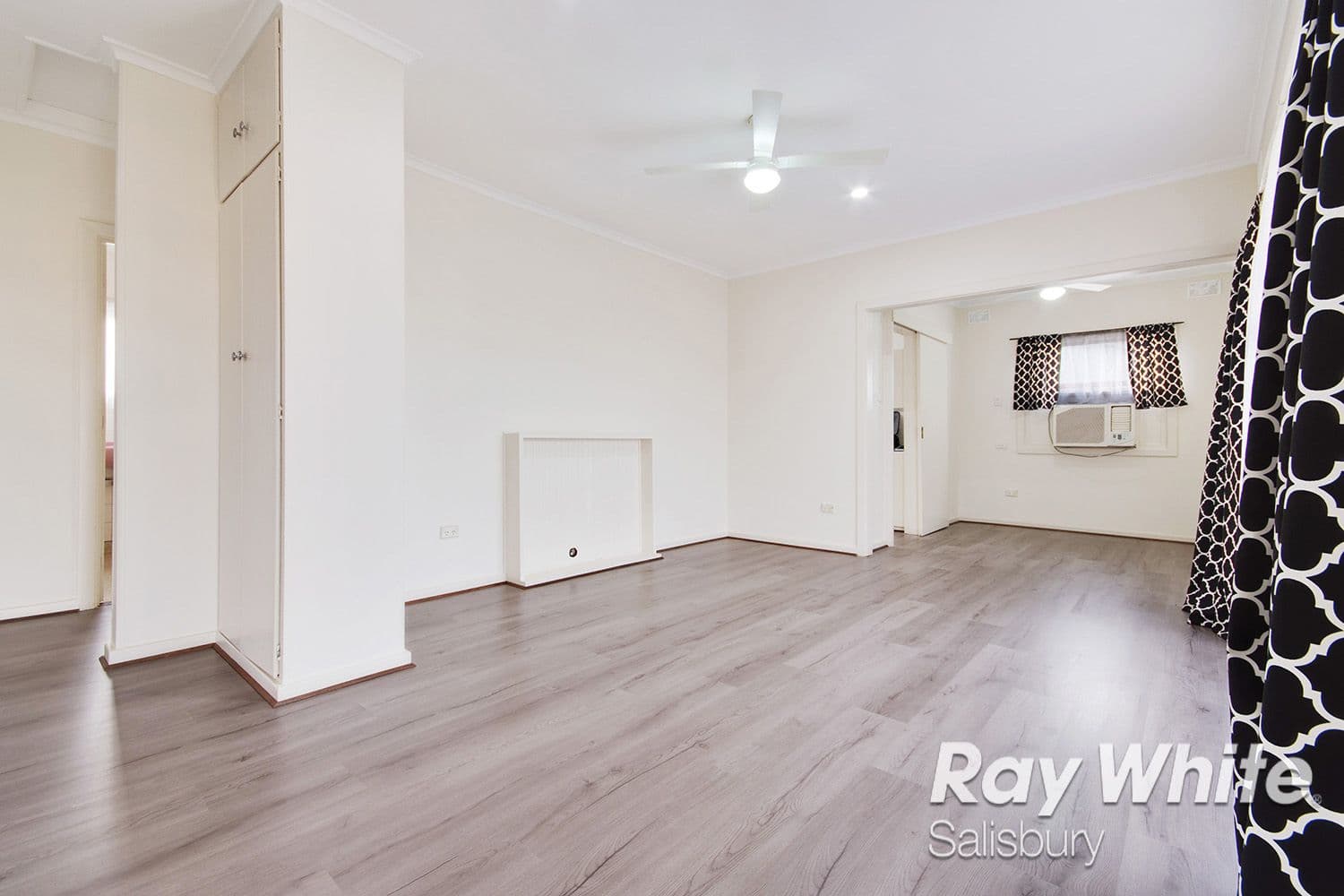 13 Barker Crescent, Smithfield Plains SA 5114, Smithfield Plains - Thumbnail 2