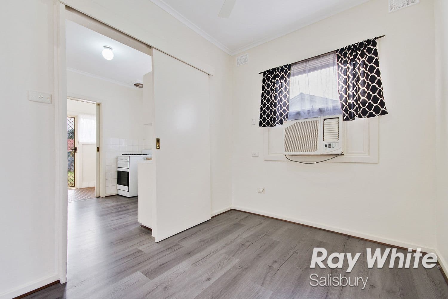 13 Barker Crescent, Smithfield Plains SA 5114, Smithfield Plains - Thumbnail 4