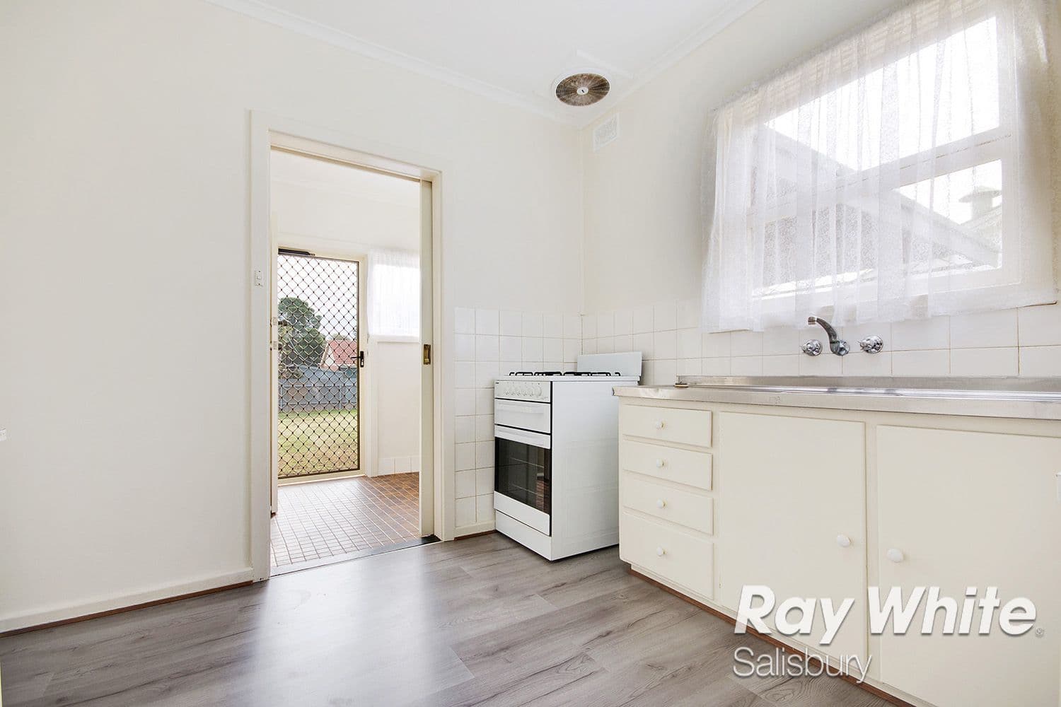 13 Barker Crescent, Smithfield Plains SA 5114, Smithfield Plains - Thumbnail 6