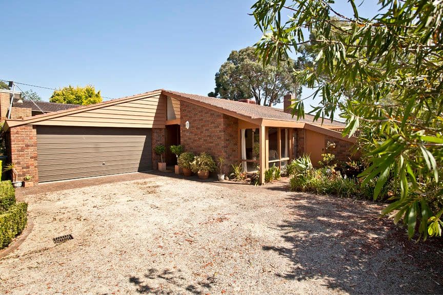 5 Glen Tower Drive, GLEN WAVERLEY VIC 3150, Glen Waverley - Image 1